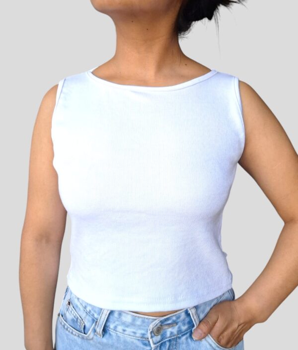 CROP TOP BLANCO SIN MANGAS  MUJER - Imagen 4